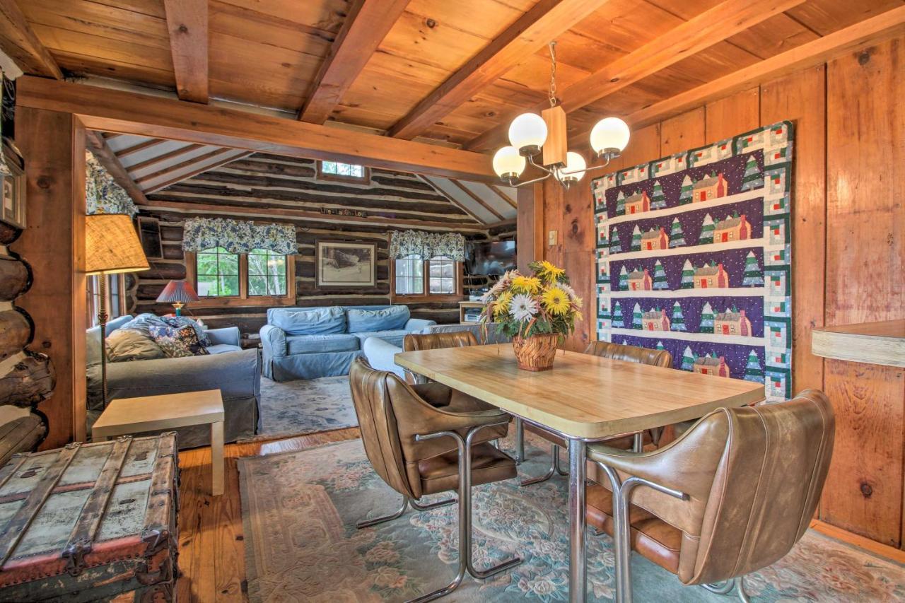 Waterfront Lake George Cabin Walk To Water Exterior foto